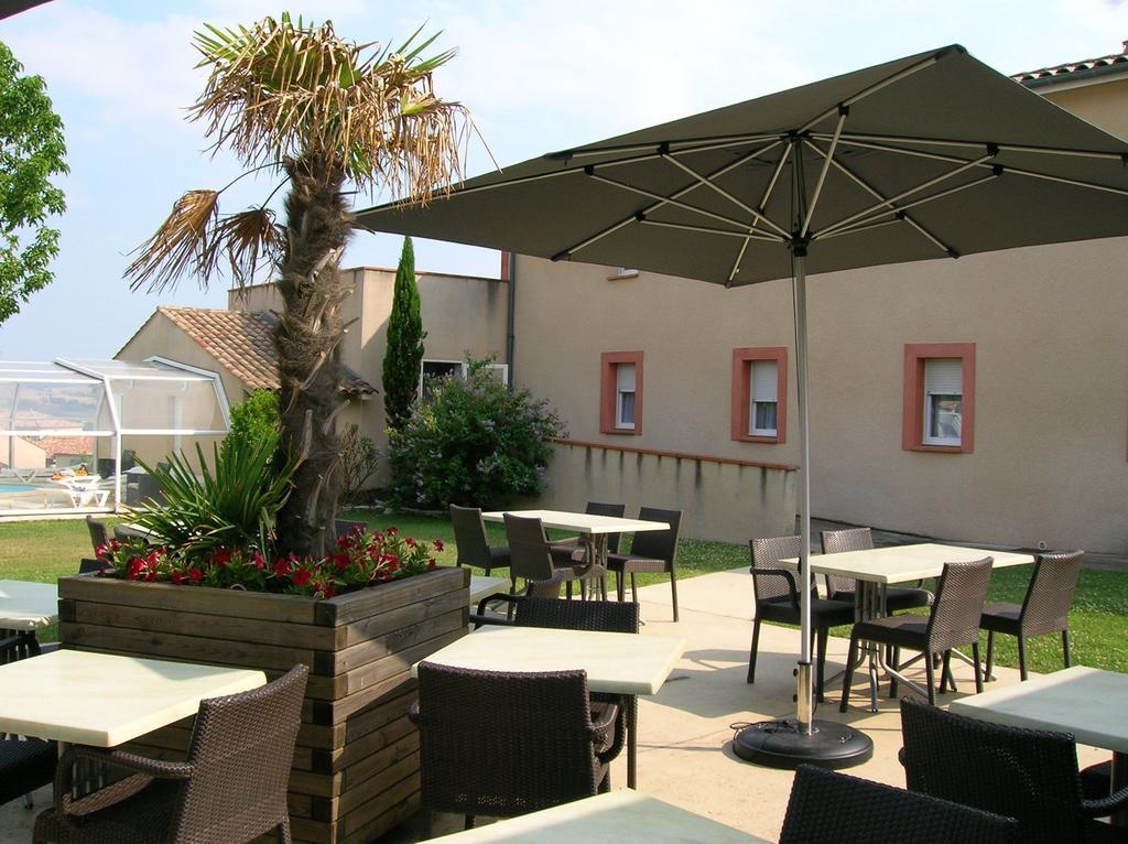 Logis Hotel - Auberge Du Pastel - Hotel 3 Etoiles Et Restaurant Nailloux エクステリア 写真